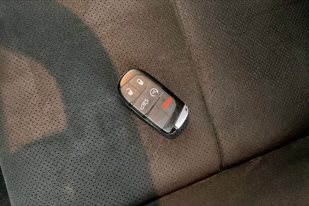 دودج تشارجر GT | شامل الضمان | 0 ﺪﻔﻋﺓ ﺃﻮﻟﻯ