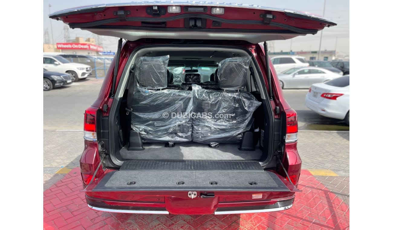 Toyota Land Cruiser VXR Vxr Toyota Landcruiser RHD Diesel engine model 2020 car very clean and good condition