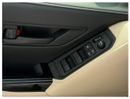 Toyota Land Cruiser GXR 4.0L FULL OPTION WITH SUNROOF AND COOLING BOX
