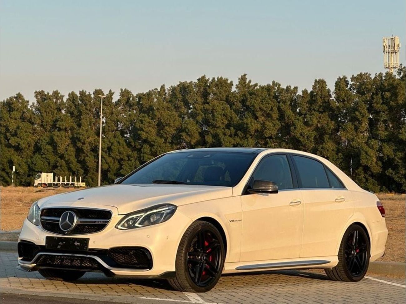 مرسيدس بنز E 63S MERCEDES E-63S AMG 2015 GERMANY PERFECT CONDITION // FULL OPITION