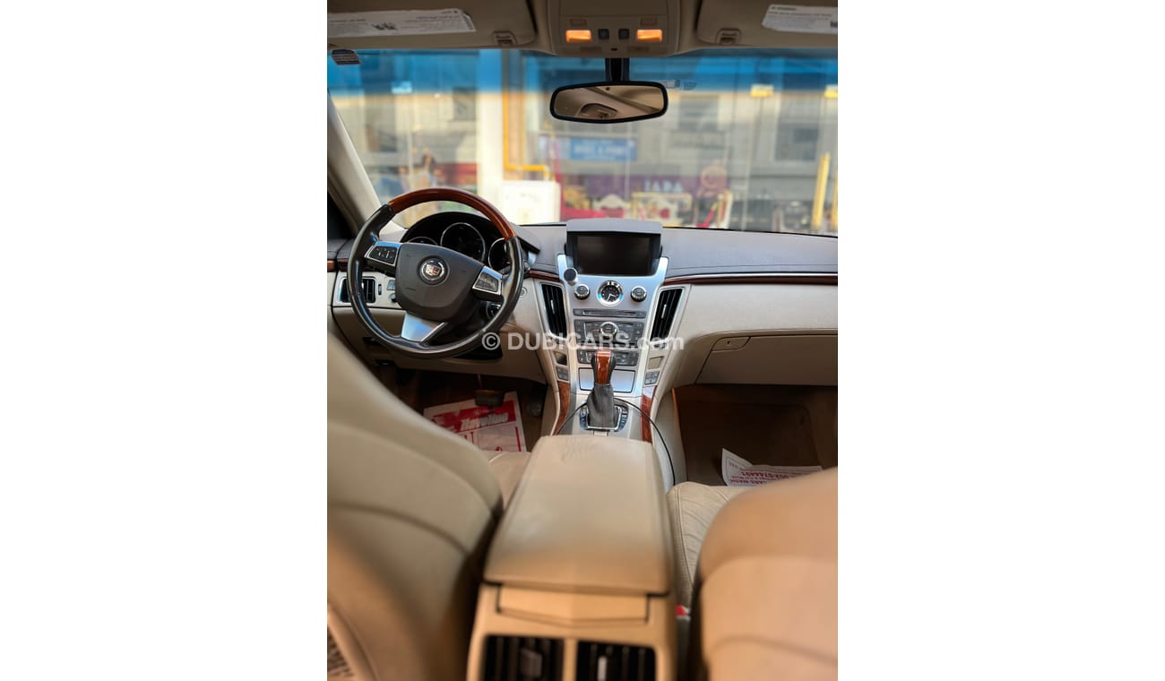 Cadillac CTS Premium