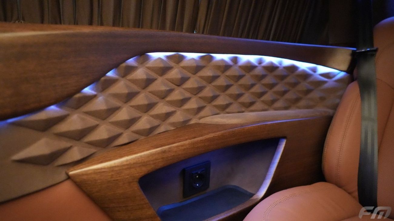 Mercedes-Benz V 300 MERCEDES-BENZ V300 VIP BUSINESS VAN 2025 - BRAND NEW!!!