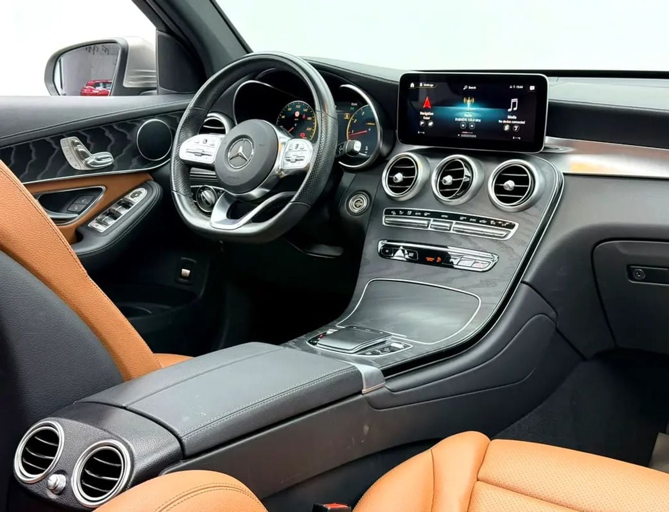 Mercedes Benz GLC200 GLC200 AMG 4Matic, Warranty, Full Service History, Excellent Condition, GCC