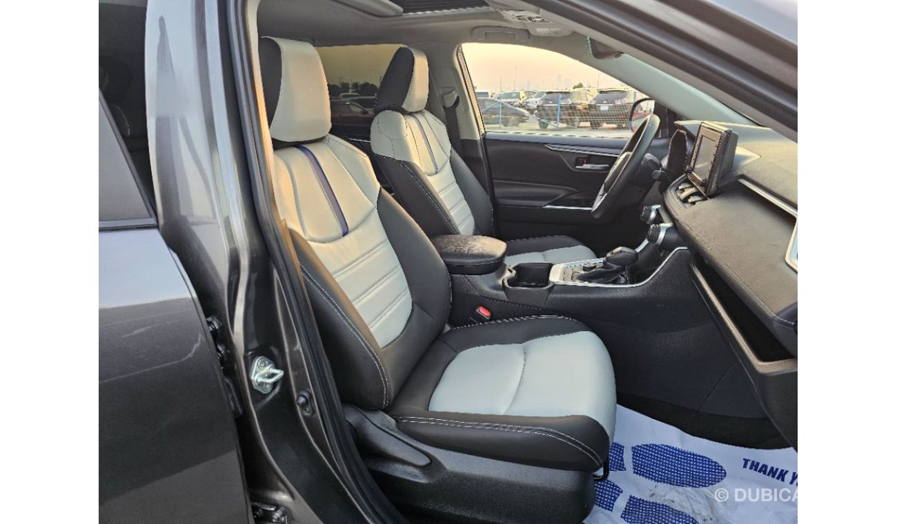 تويوتا راف ٤ 2022 Toyota Rav4 Hybrid XLE full option Sunroof