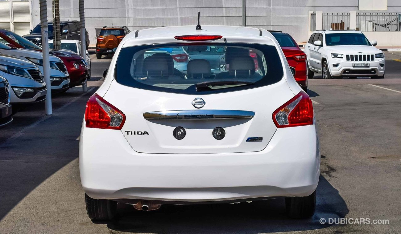 Nissan Tiida