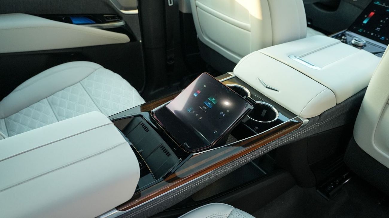 Cadillac Escalade SPORT PLATINUM ABV VIP Black-White 2026MY Export Only