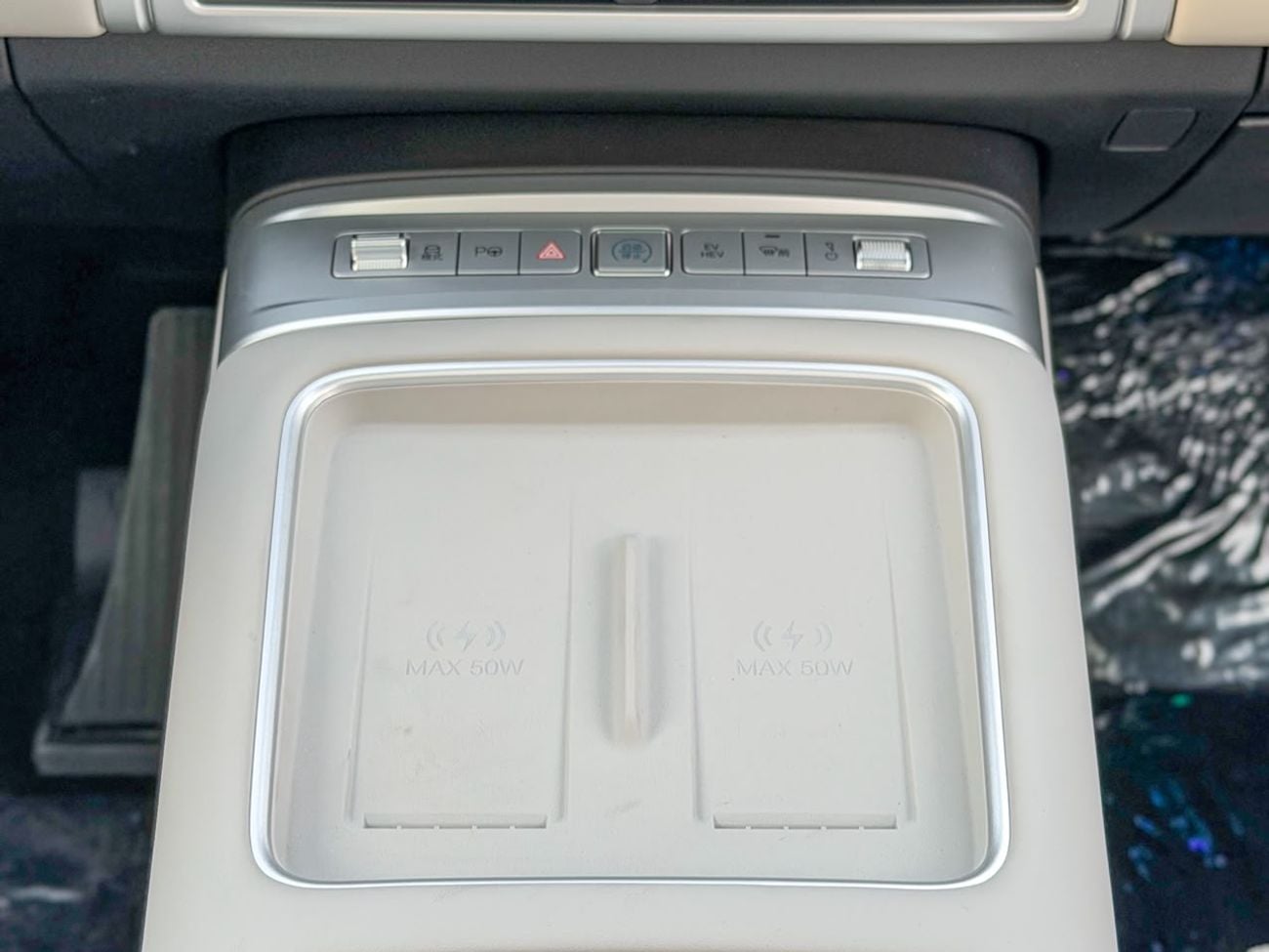 BYD Leopard 7 STD  (NON GCC) Ultra | 1.5L Hybrid (Plug-In) | 490 Hp | Warranty  Service