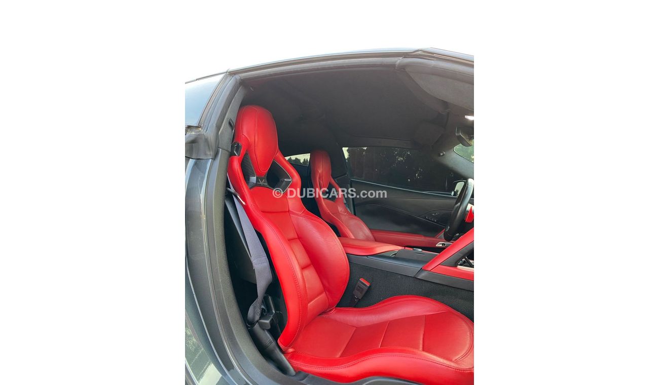 Chevrolet Corvette Z51 Competition SEats Chevrolet corvette C7 Z51 GCC 2017 full option perfect condition original pain