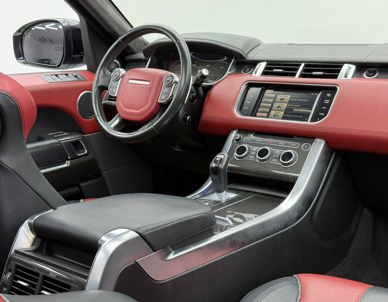 لاند روفر رينج روفر سبورت 2015 Range Rover Sport SVR, Full Service History, Fully Loaded, Excellent Condition, GCC