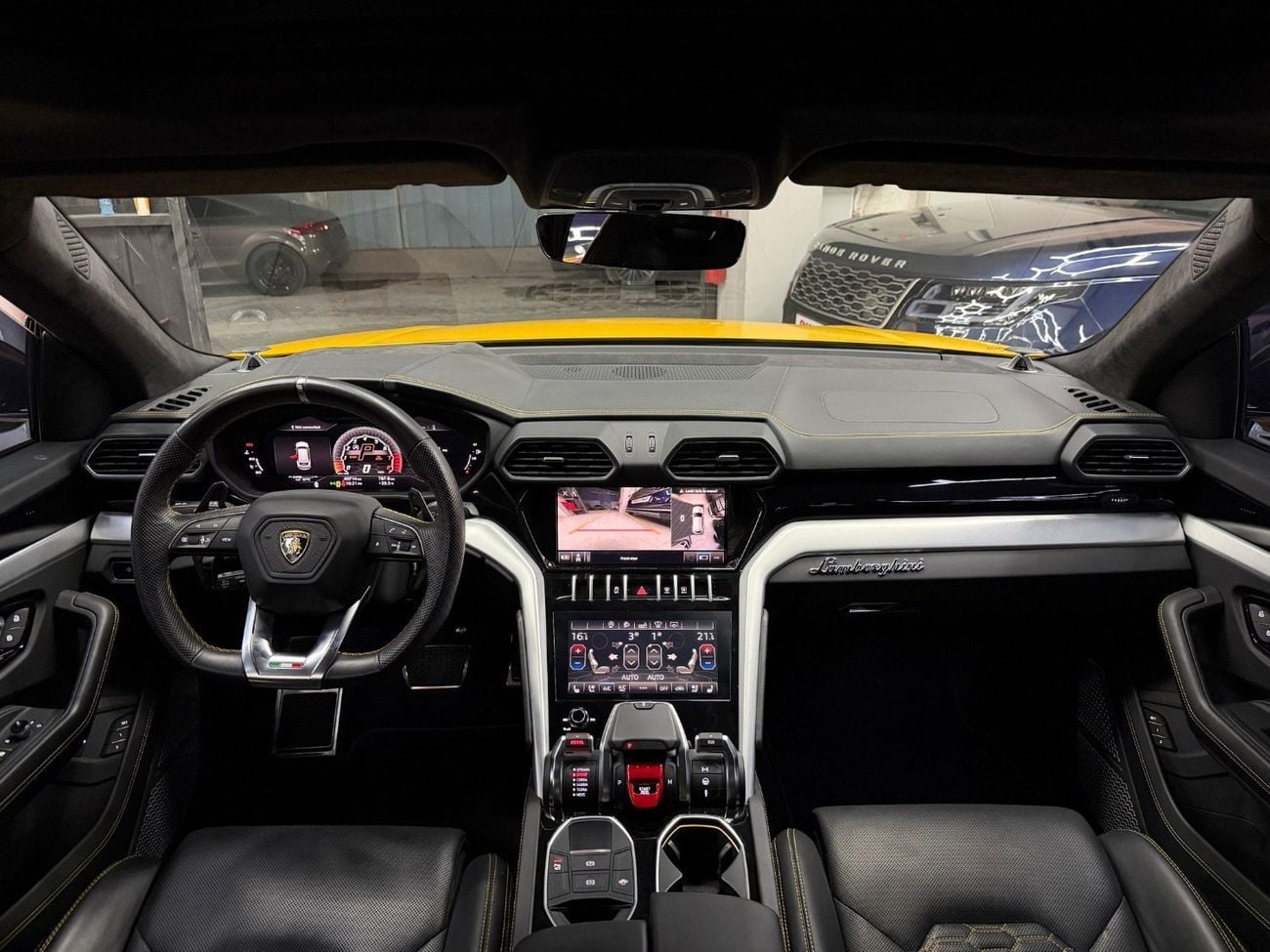 Lamborghini Urus STD 4.0T V8