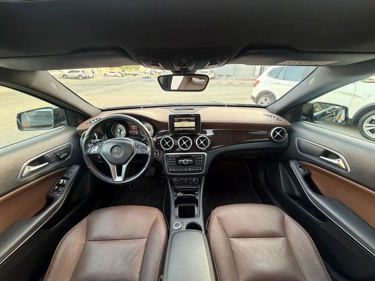مرسيدس بنز GLA 250 GLA 250 4MATIC | GCC Specs | Low Mileage