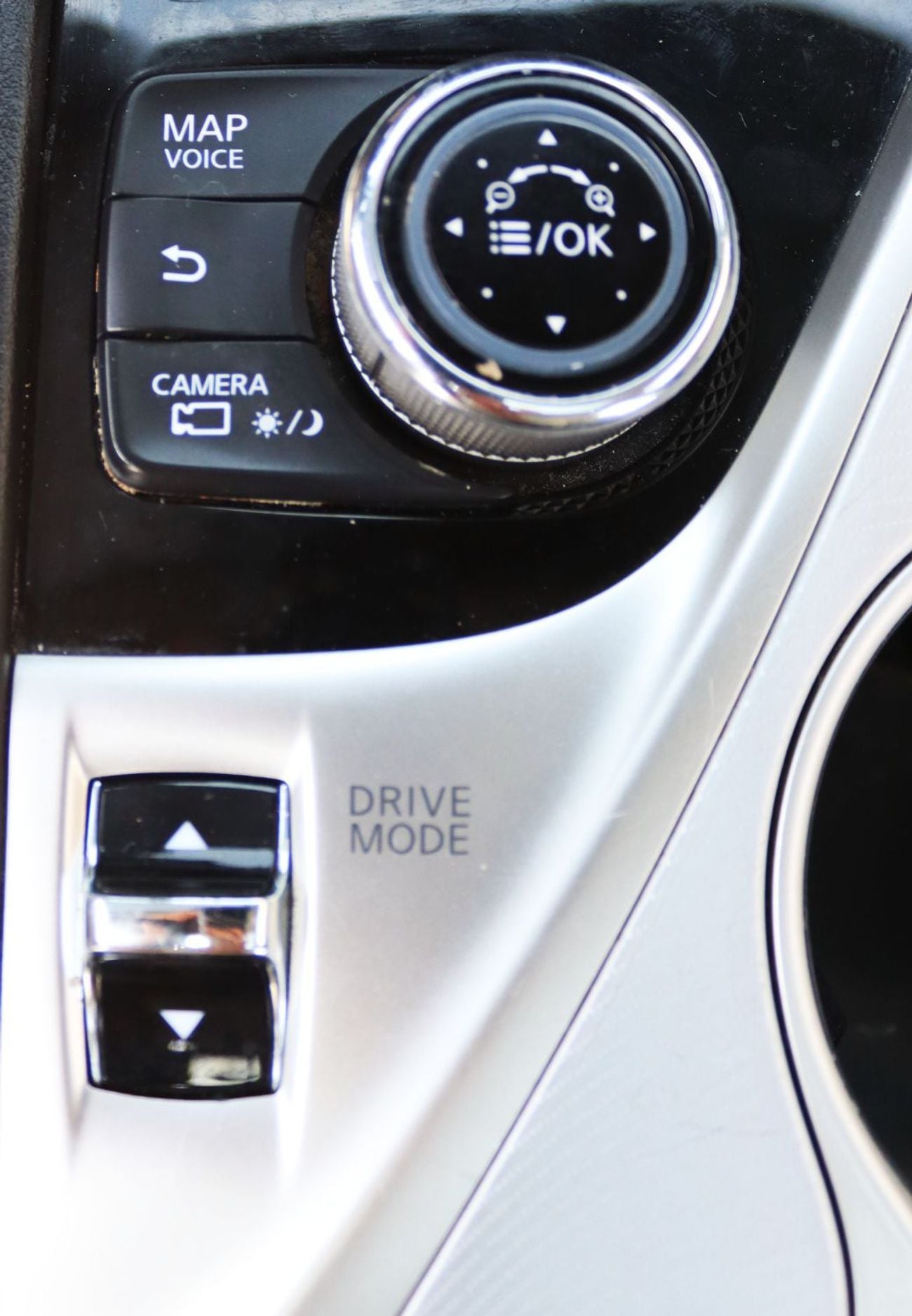 Infiniti Q50 Luxe 3.0L Infiniti Q50 - 2021  - GCC - Full Option - Accident-Free - 6(V) - 3.0L - Excellent Conditi