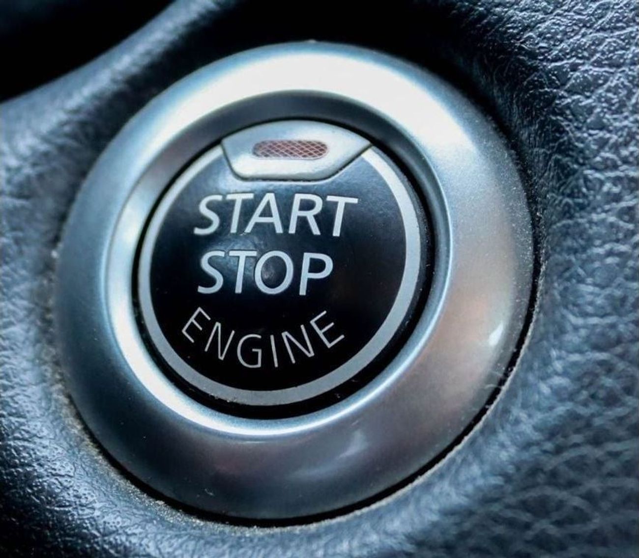 Nissan XTerra SE 2.5L RWD Nissan x-terra 2.5L 2021 GCC accident free in excellent condition 1213 P.M