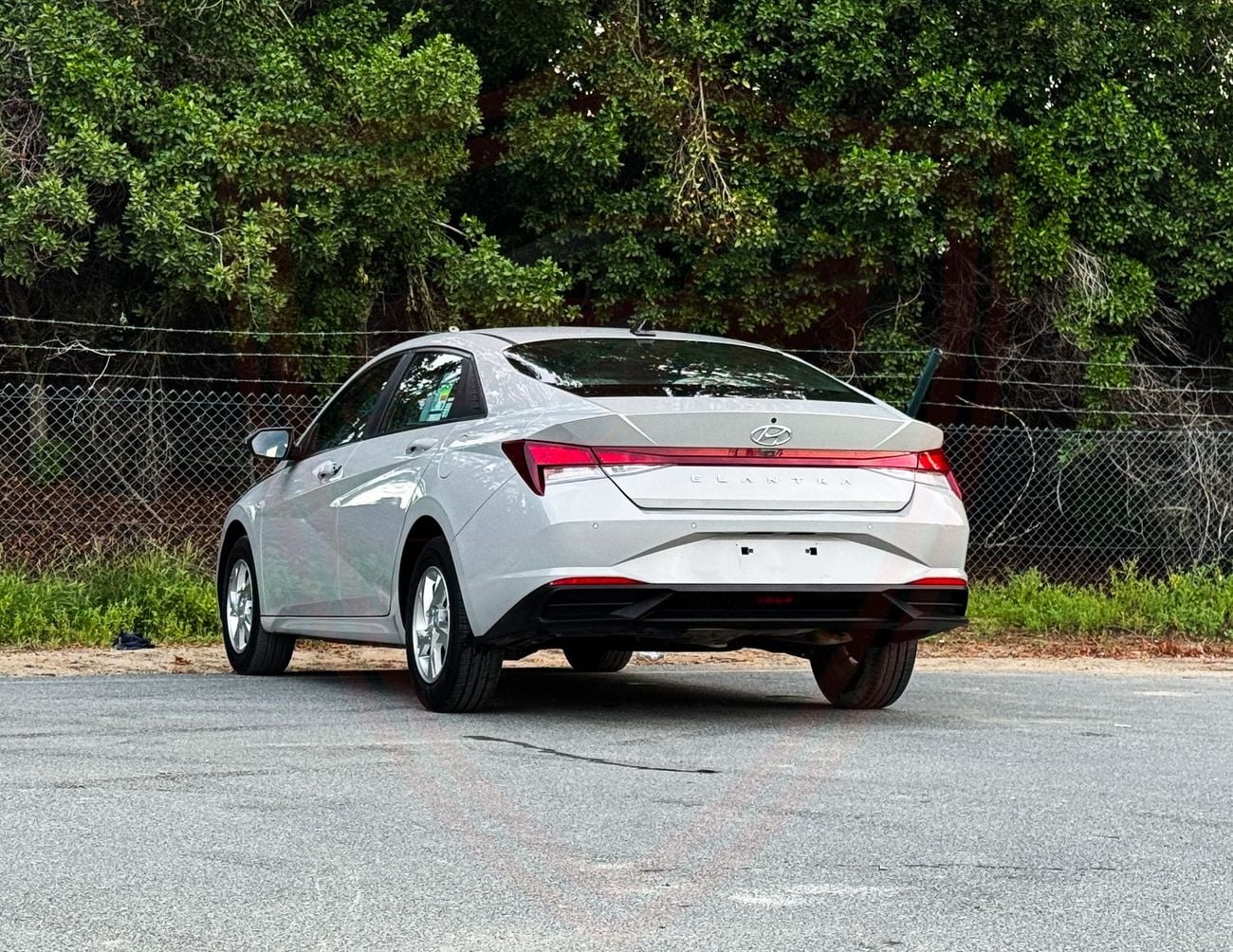 هيونداي إلانترا هيونداي إلنترا | 1.6 لتر | 2023 | خليجية | خالية من الحوادث | بحالة ممتازة | 773 شهرياً