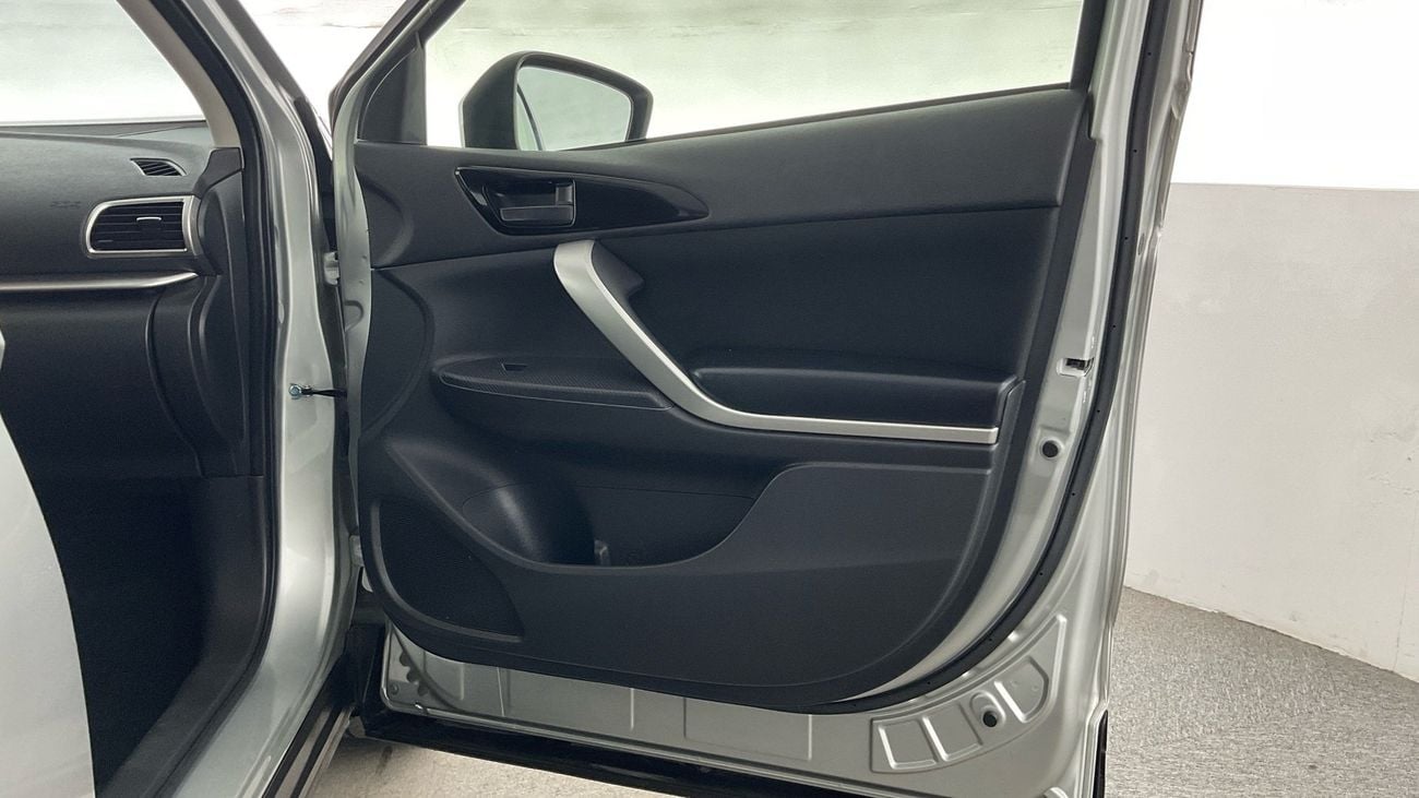 Mitsubishi Eclipse Cross GLX Midline | upto AED 20,000 Ramadan Discount | Guaranteed Warranty | 0 Down Payment