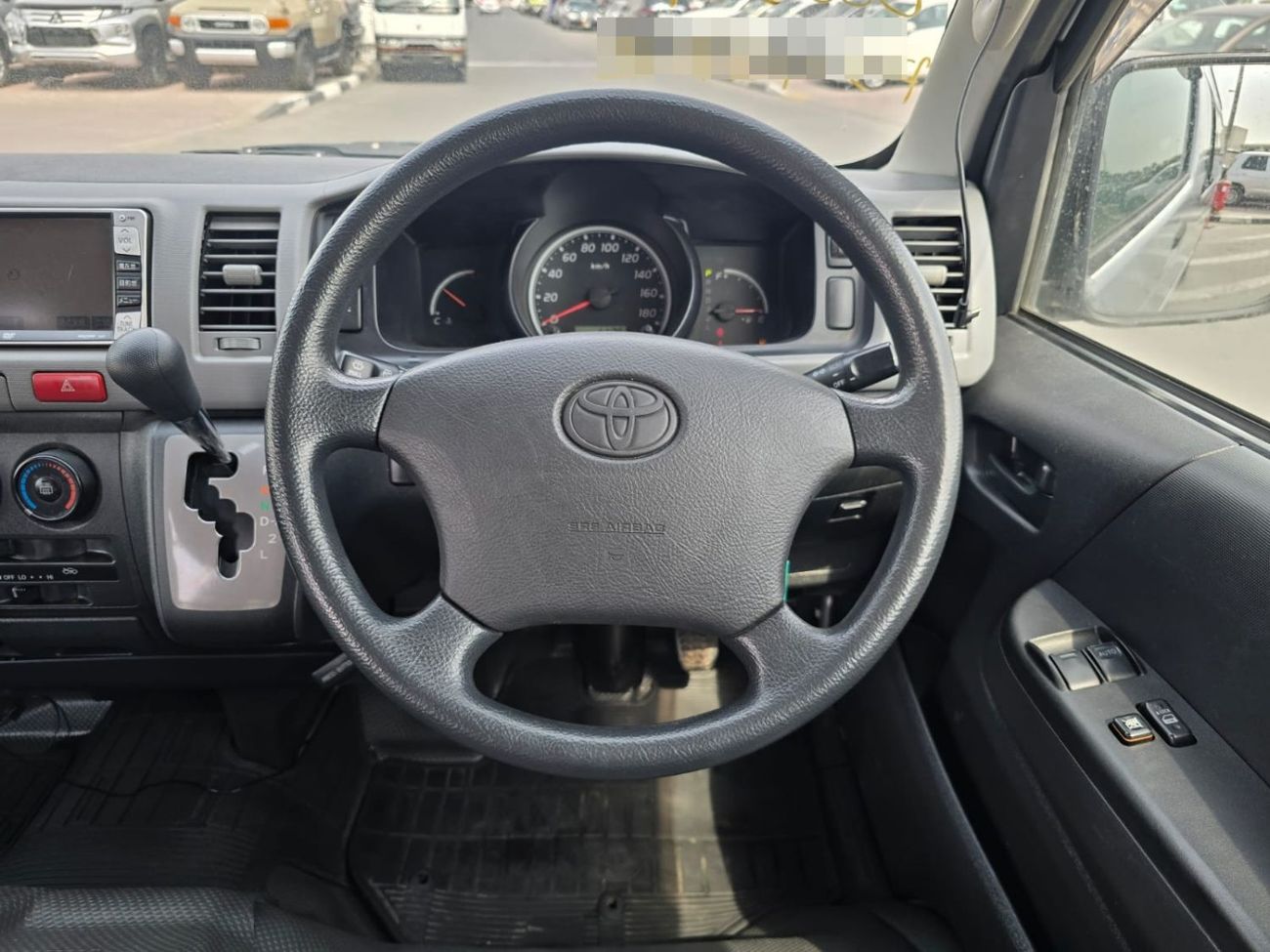 Toyota Hiace TOYOTA HIACE VAN RHD 2006 MODEL 2.5 L DIESEL AUTOMATIC(PM03390)