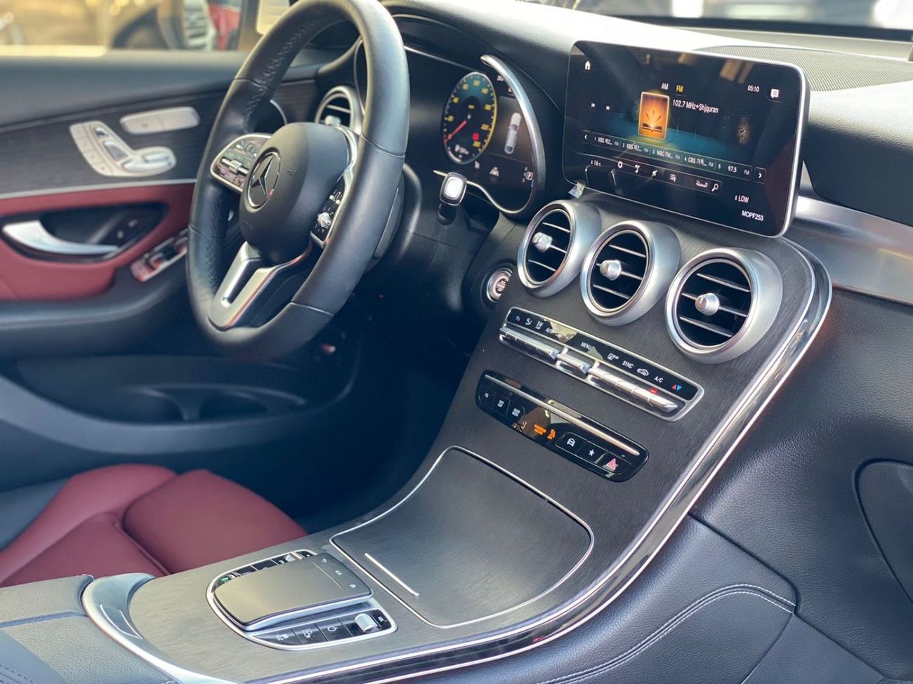 Mercedes-Benz GLC 300