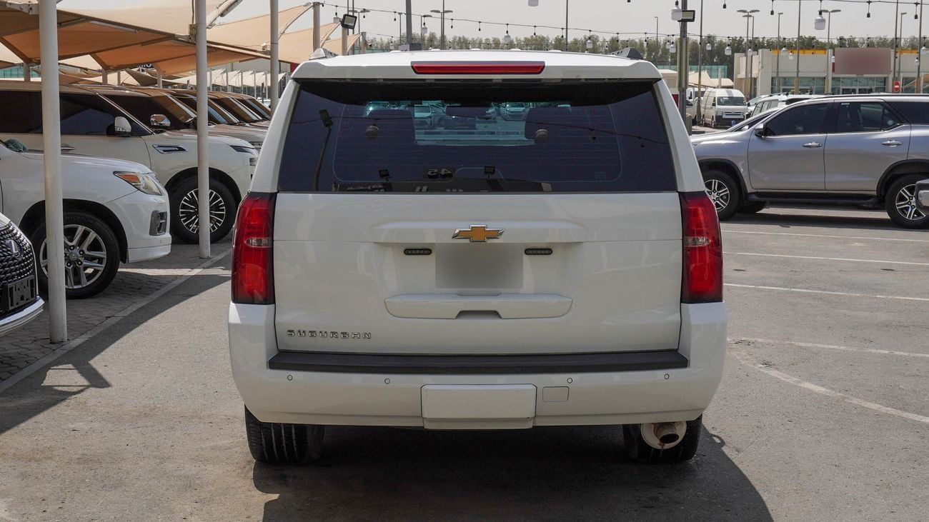 Chevrolet Suburban LT