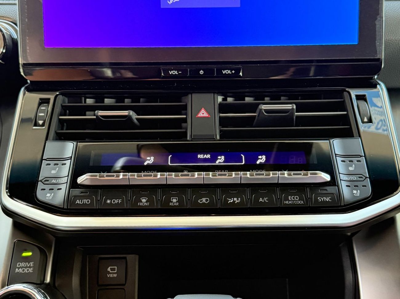 Toyota Land Cruiser 2026 TOYOTA LAND CRUISER GR SPORT 3.5 TWIN TURBO **EXPORT ONLY**التصدير فقط خارج الخليج***