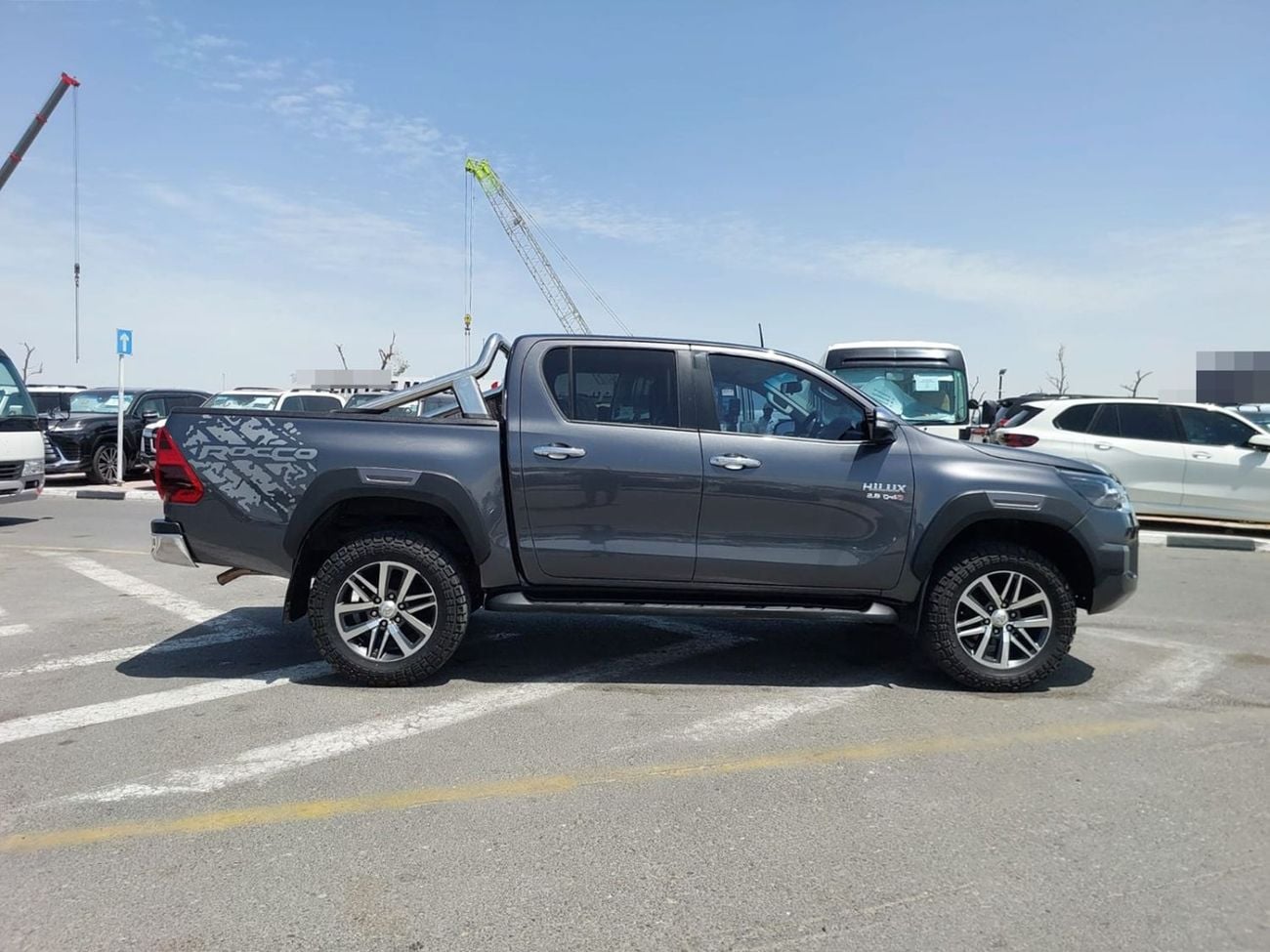 تويوتا هيلوكس TOYOTA HILUX PICKUP RHD 2017 MODEL 2.8 L DIESEL AUTOMATIC(PM93721)
