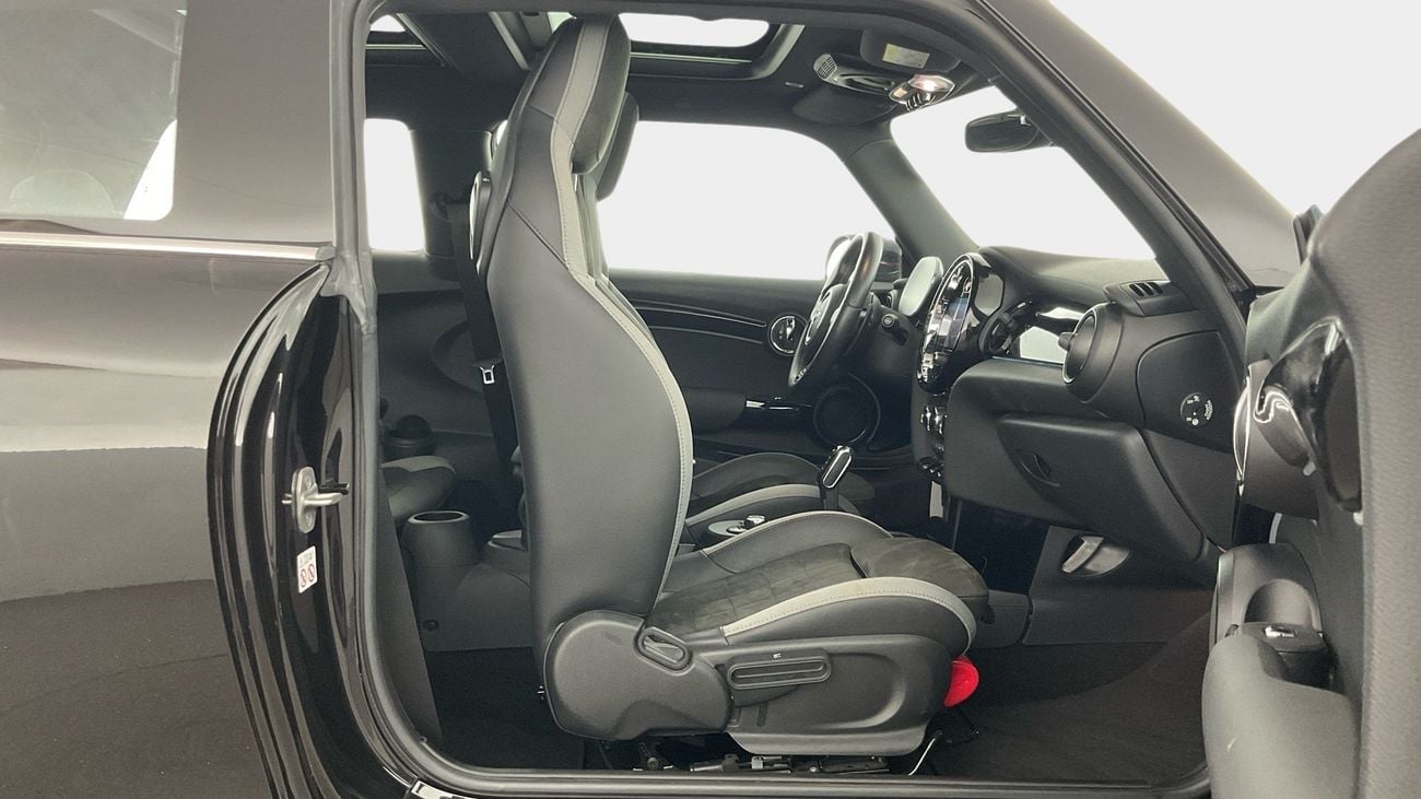 Mini John Cooper Works John Cooper Works | upto AED 20,000 Ramadan Discount | Guaranteed Warranty | 0 Down Payment