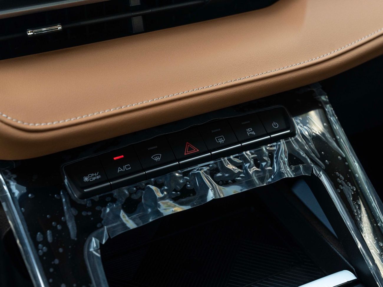 Haval H6 AED 1,573 PM • HAVAL H6 SUPREME • 2.0L TURBO AWD • OFFICIAL AL NABOODAH GWM WARRANTY + SERVICE PLAN