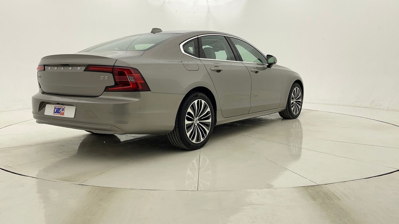 Volvo S90 B5 MOMENTUM 2 | Zero Down Payment | Free Home Test Drive