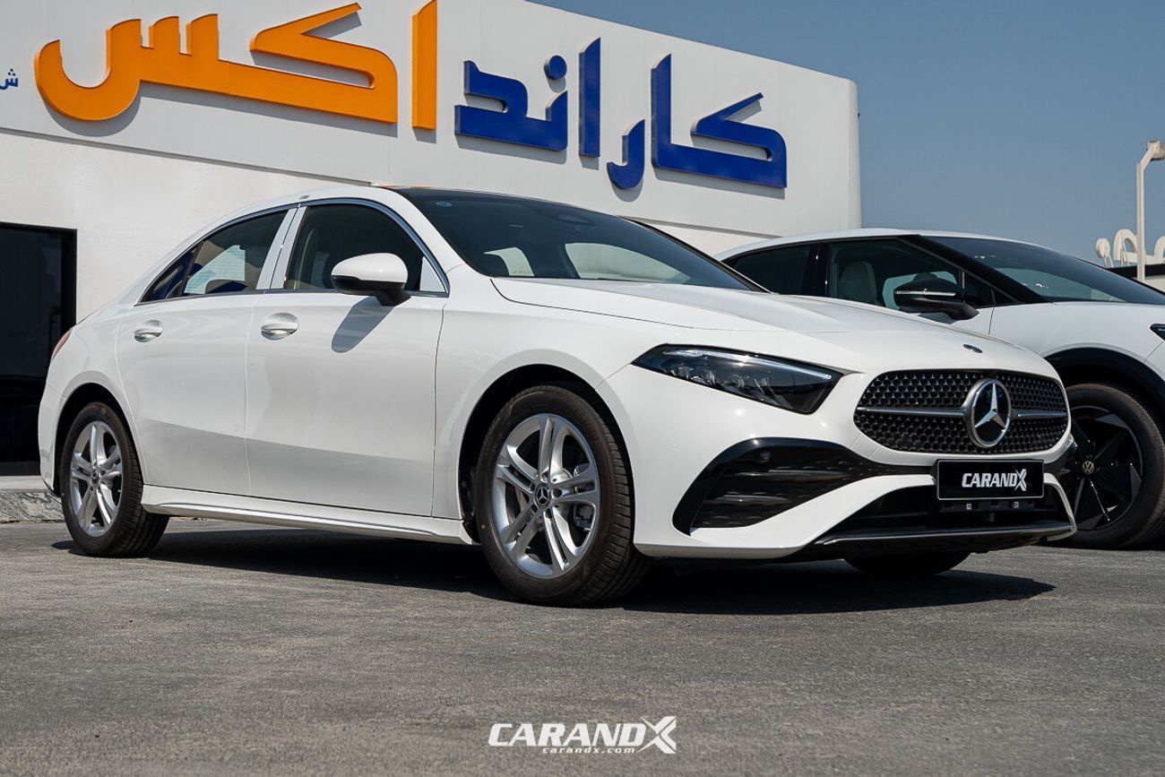 Mercedes-Benz A 180 Mercedes-Benz A 180 1.3L 2025