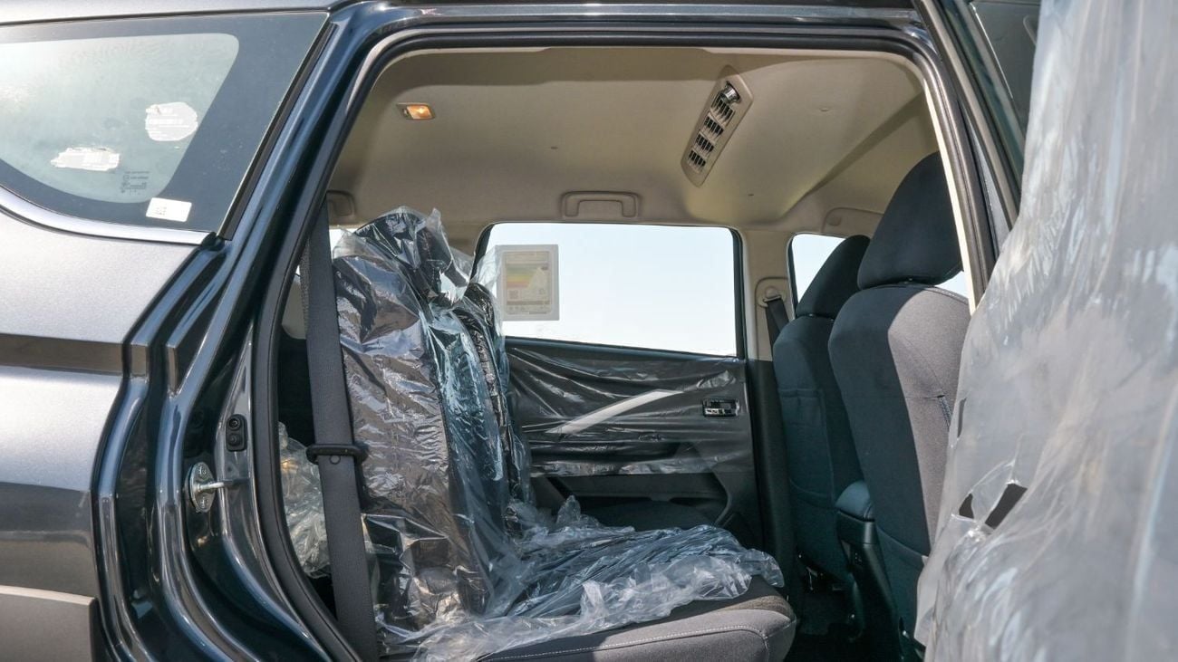 ميتسوبيشي إكسباندر كروس Brand New Mitsubishi Xpander Cross 2025 1.5L AT FWD|Grey/Black|XPANDER-CR-25| FOR EXPORT ONLY