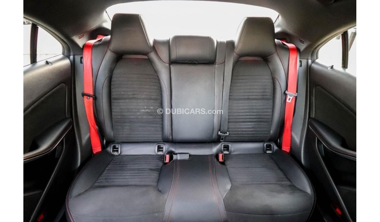 Mercedes-Benz CLA 250 Mercedes-Benz CLA250 Sport