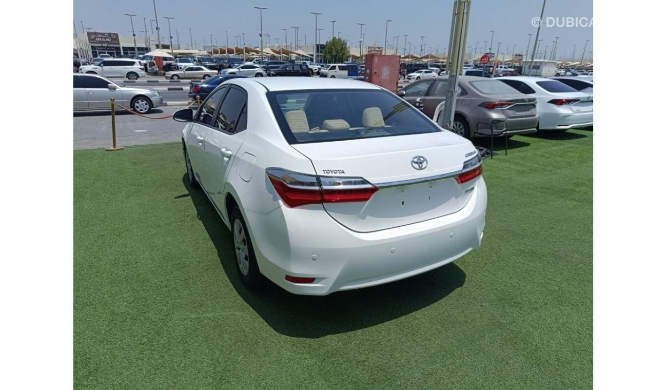 Toyota Corolla GLI Pre-owned Toyota Corolla for sale in Sharjah. White 2019 model, available at Rebou Najd Used Car