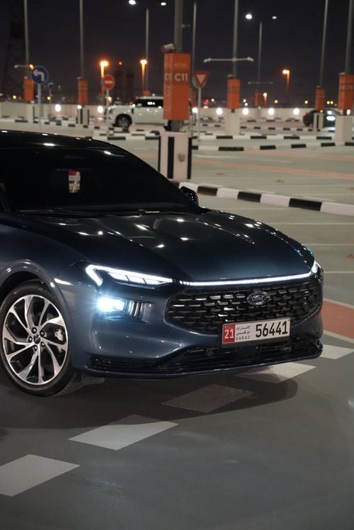 Ford Taurus TITANIUM