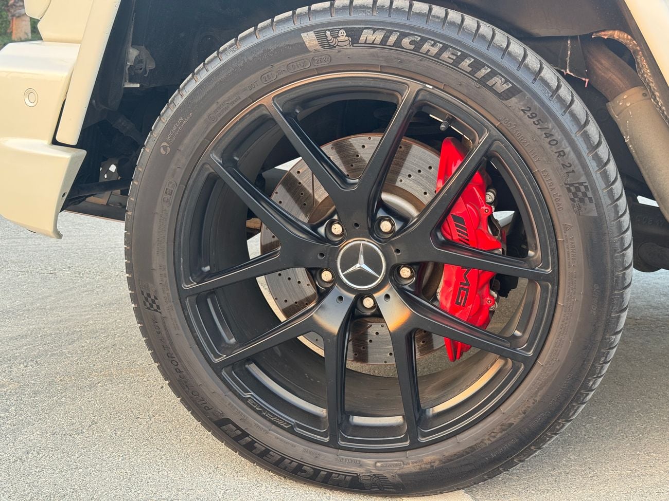 Mercedes Benz G63 AMG STANDARD