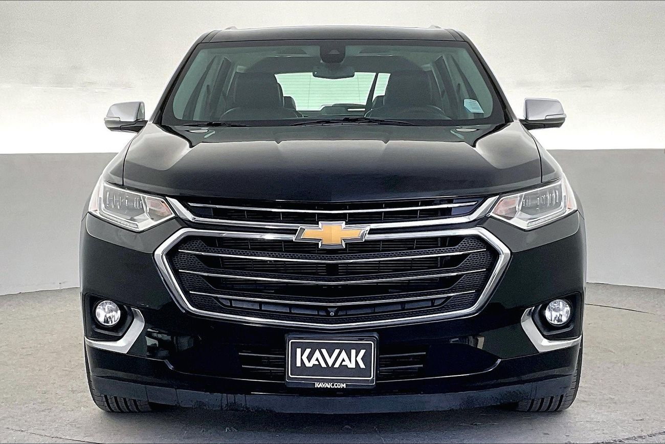 ميتسوبيشي باجيرو GLS Midline w/sunroof | شامل الضمان | 0 ﺪﻔﻋﺓ ﺃﻮﻟﻯ