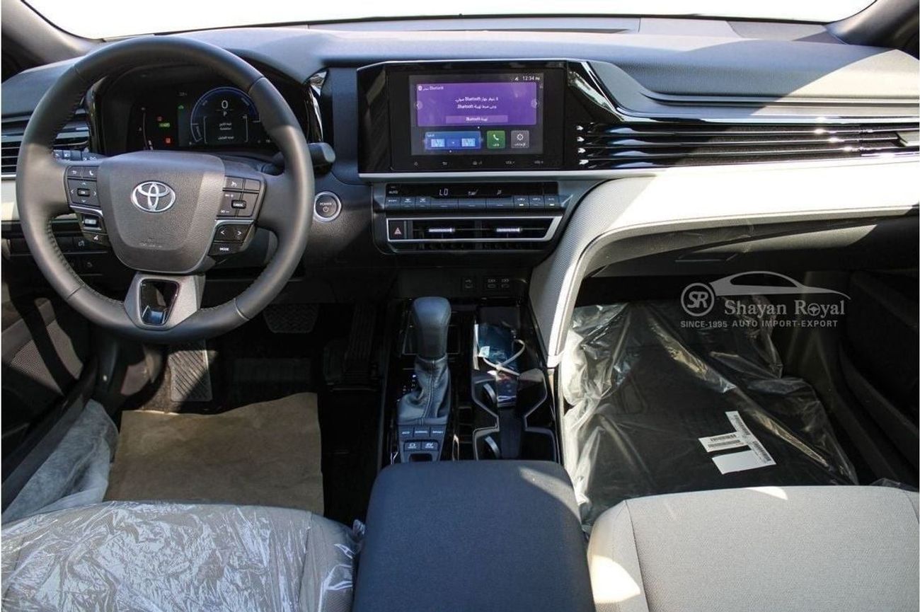 تويوتا كامري LHD 2.5L HYBRID LE-G FWD AT 2025MY