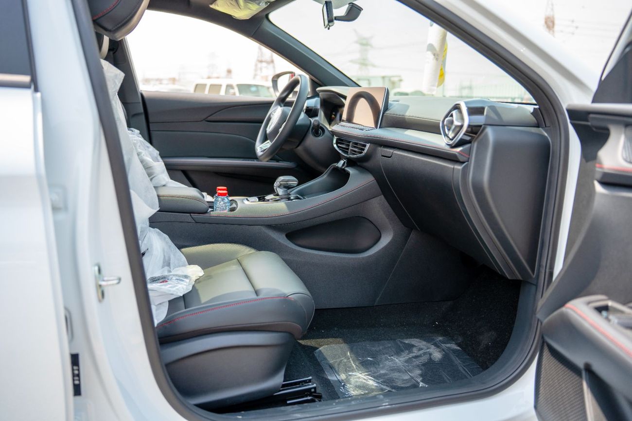 أم جي 5 MG5 2025 1.5L Turbo Petrol