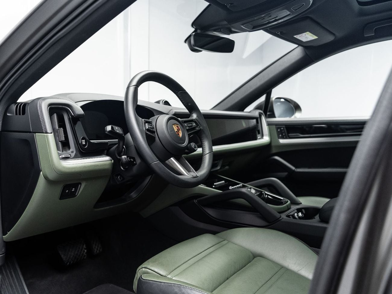 بورش كايان 2025 Porsche Cayenne Coupe, 3.0 TC V6, AWD, 335bhp, 8 Speed Auto