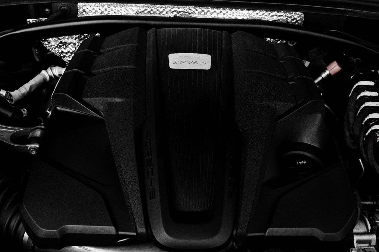 بورش ماكان S | 6,071 P.M  | 0% Downpayment | Upgraded Wheels | Porsche Warranty!