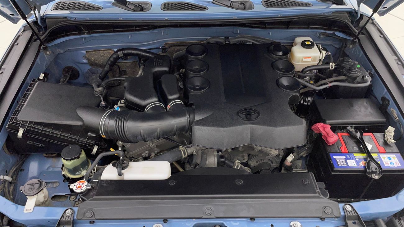 Toyota FJ Cruiser GXR 4 | Zero Down Payment | Home Test Drive