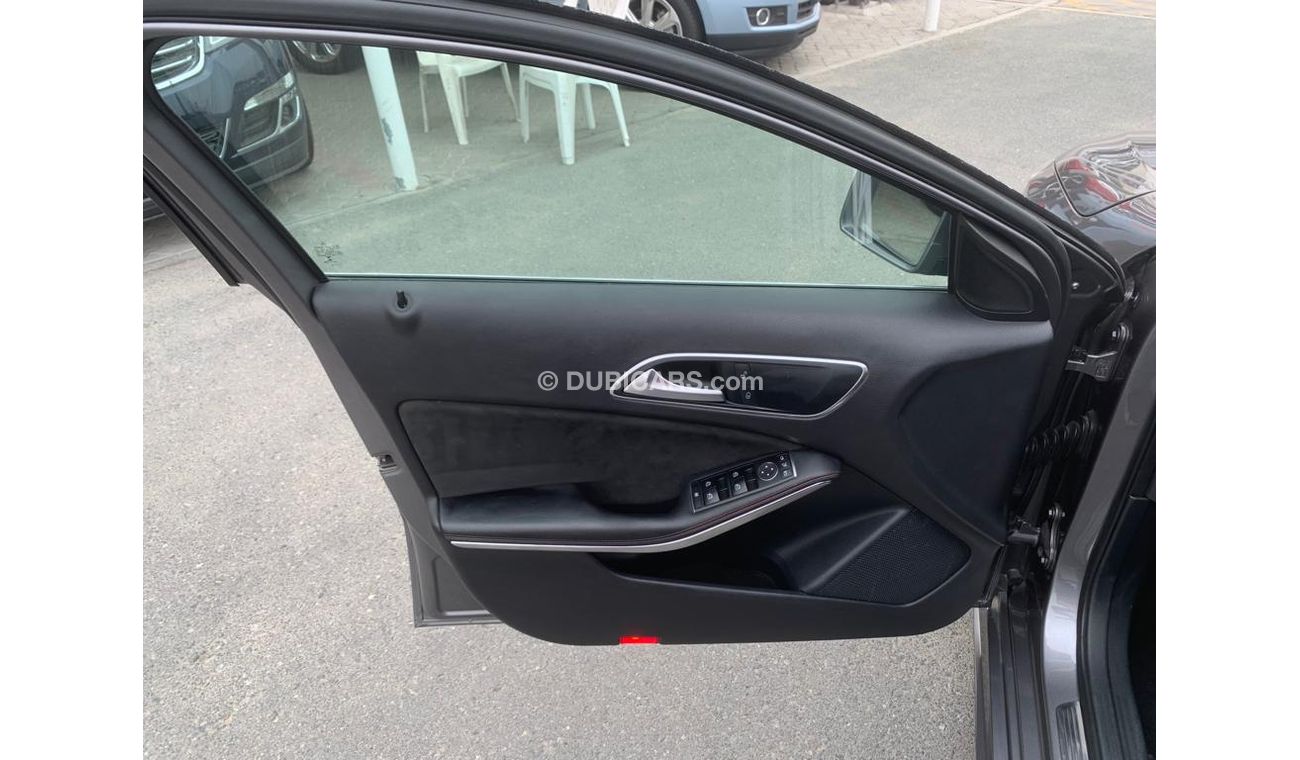 مرسيدس بنز A 250 Mercedes A250 SPORT_2015_Excellent_ Condihion