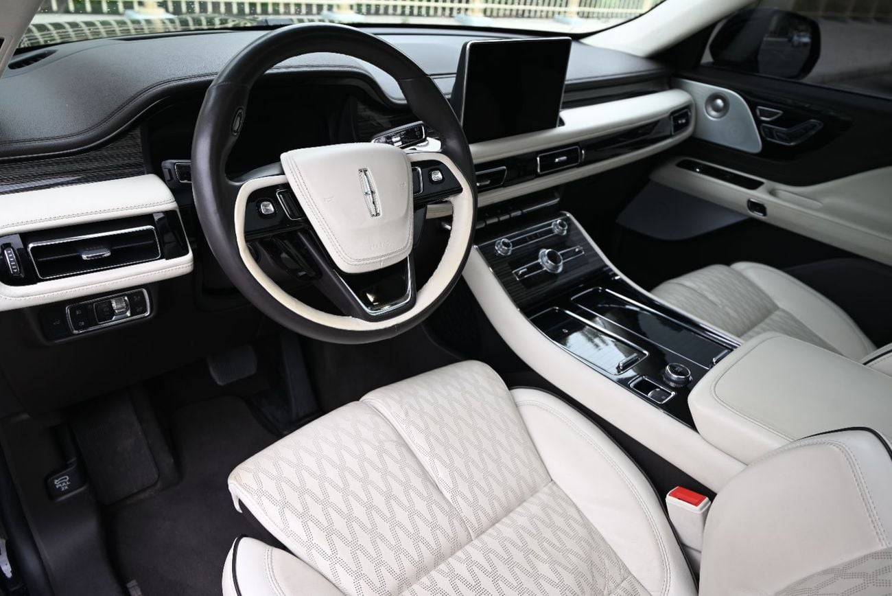 Lincoln Aviator Presidential 3.0L - GCC - AGENCY MAINTAINED - UNDER WARRANTY 2028 - LINCOLN AVIATOR PRESIDENTIAL