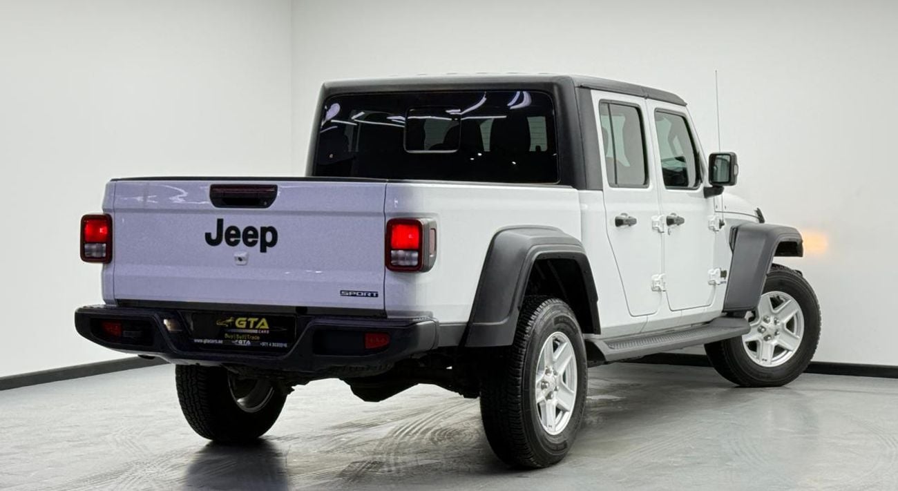 جيب جلادياتور 2020 Jeep Gladiator Sport, 2026 Jeep Warranty, Full Jeep Service History, Low Km, GCC