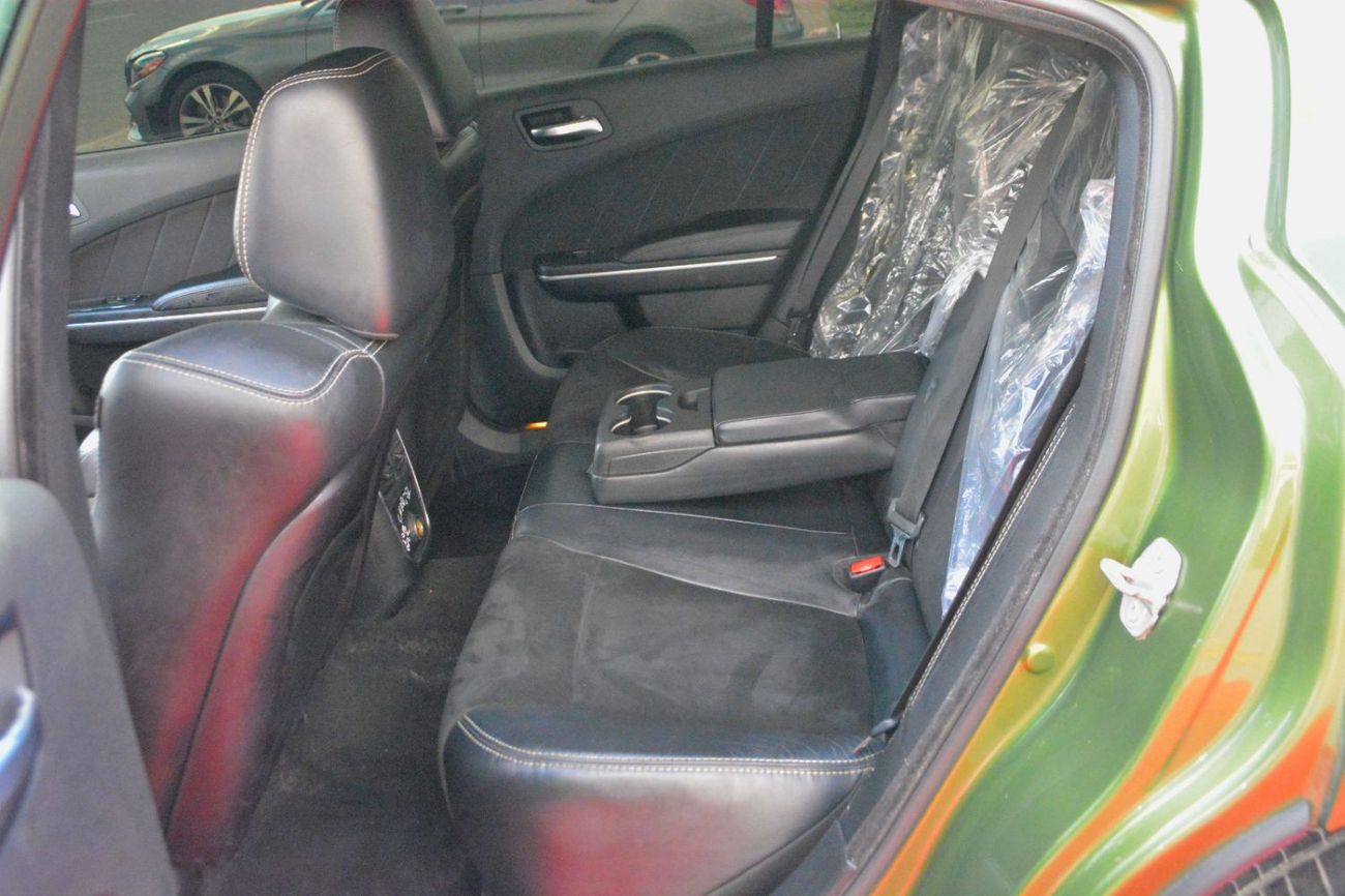 Dodge Charger SXT Mid 3.6L