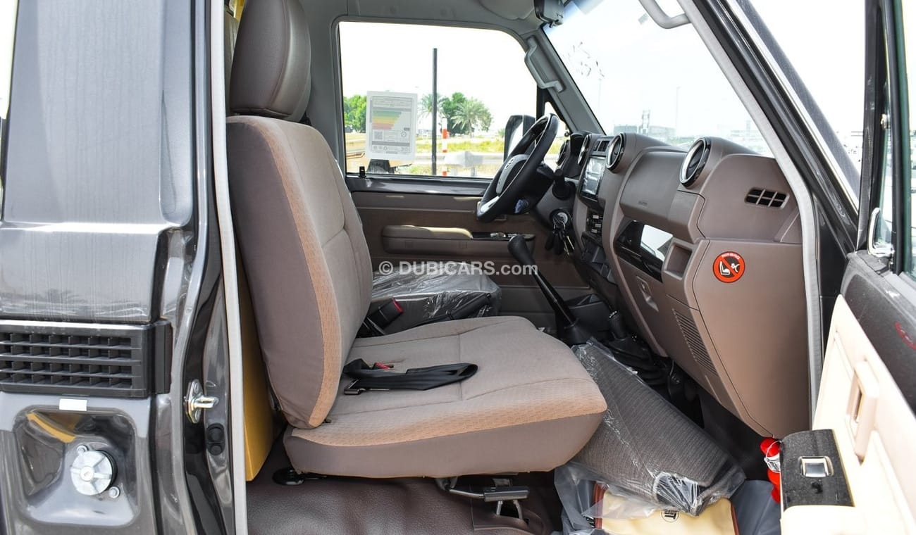 Toyota Land Cruiser Pick Up 4.0L V6 Petrol