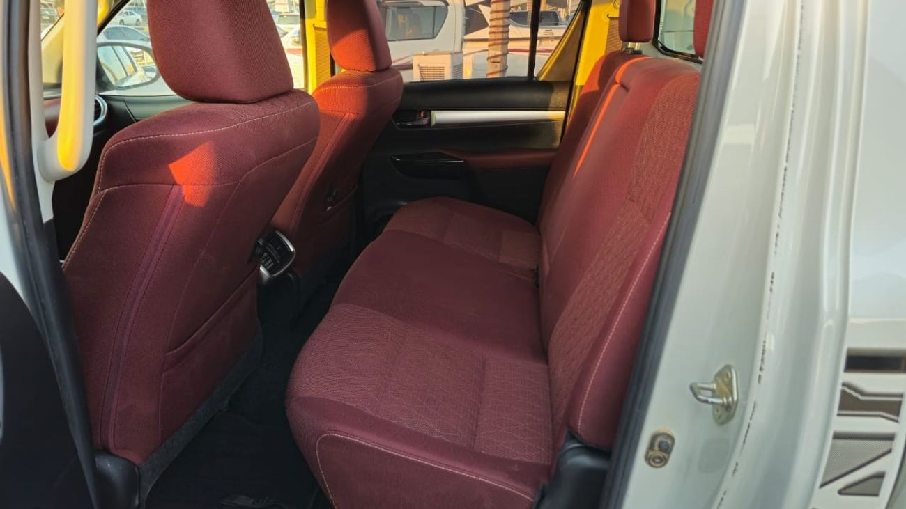 تويوتا هيلوكس DC TRD 4.0L 4WD TOYOTA HILUX TRD V6 4.0L 2019 clean car without accident without paint no any work a