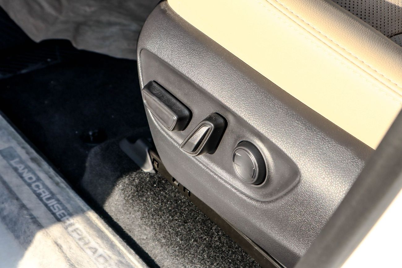 Toyota Prado First Edition Toyota Land Cruiser Prado (TJA250) – 2.4L SUV 4WD – 5 Door – 2025 Model – White Color 