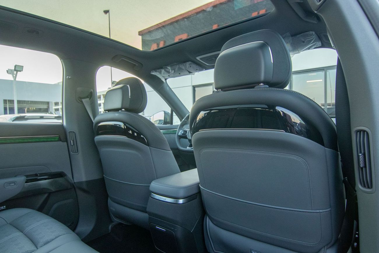 زيكر 7X 2026 ZEEKR 7X | PREMIUM | RWD | GCC | 615 KM | 416 HP | EXPORT ONLY