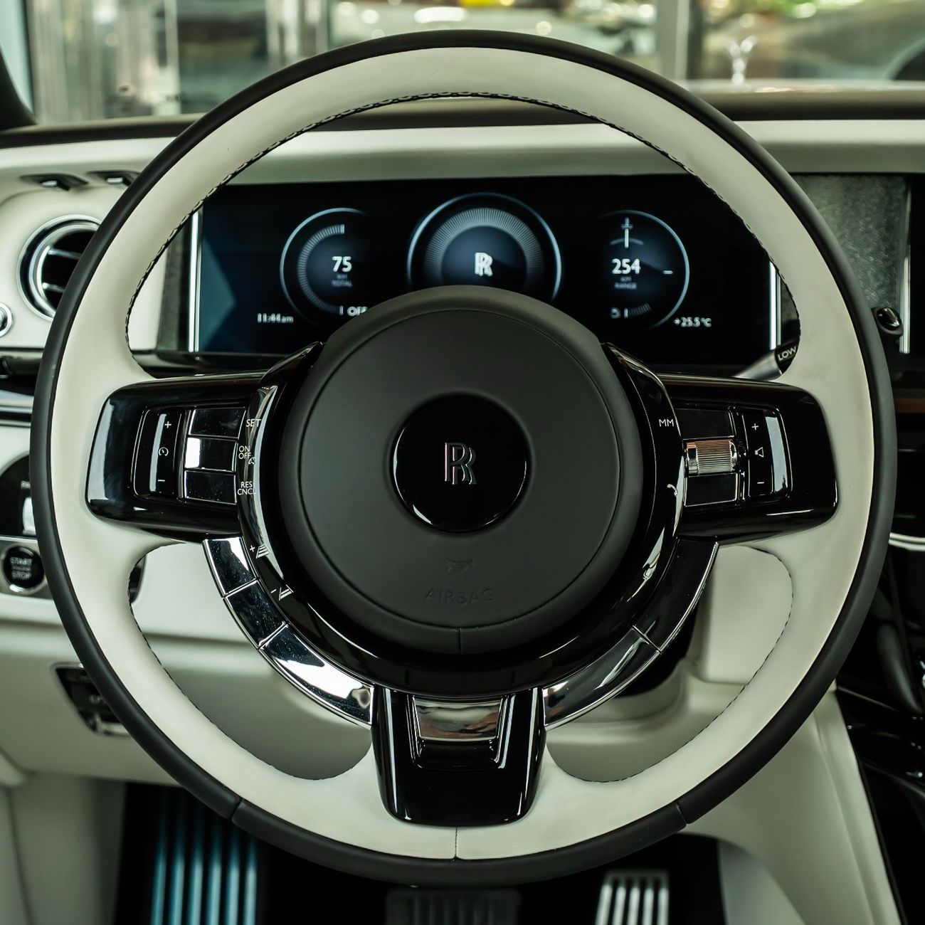 Rolls-Royce Phantom 2026 ROLLS ROYCE PHANTOM ( EXTENDED WHEEL BASE ) ( BRAND NEW ) ( GCC ) ( WARRANTY+ SERVICE CONTRAC)