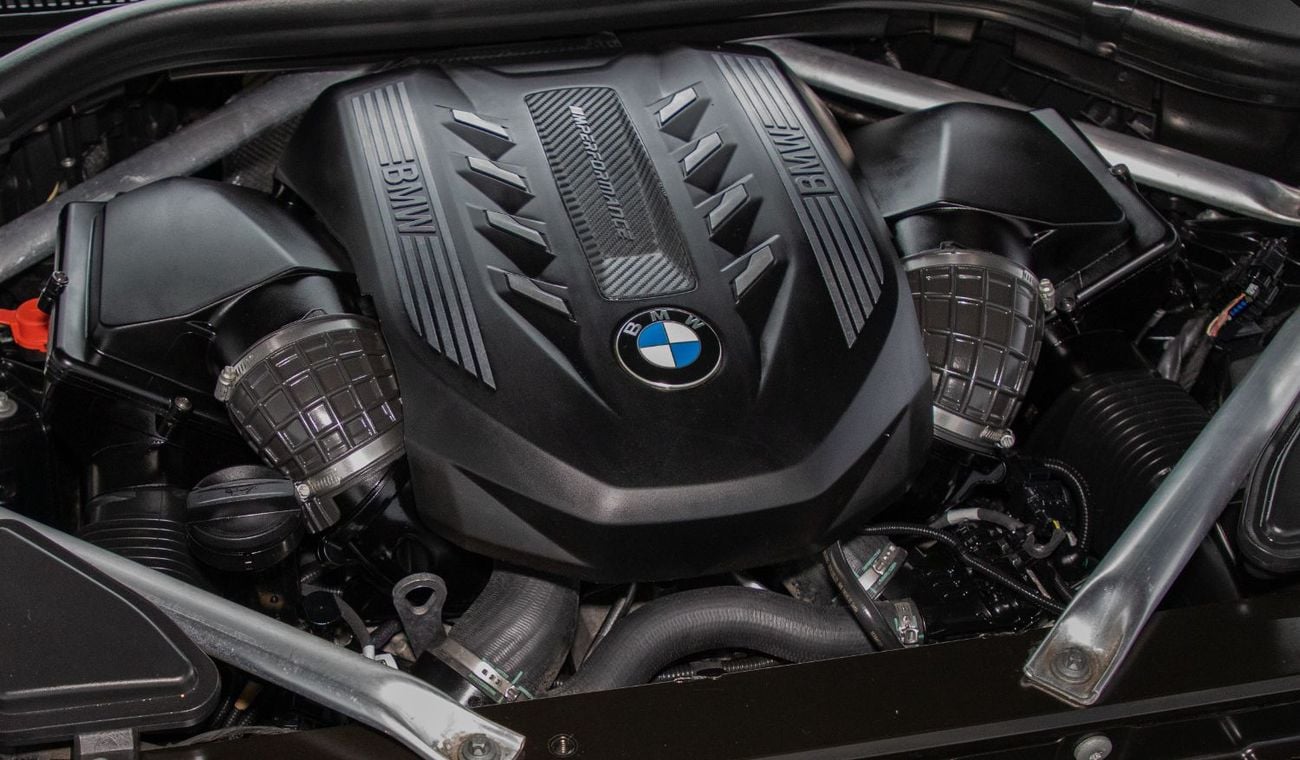 BMW X6 M 50i