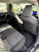 تويوتا راف ٤ XLE 2.5 leather seats, push start